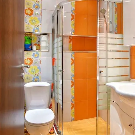 Apartment Spacious And Stylish In The Heart Of Plus Parking Sofia